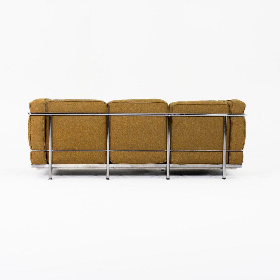 LC-2 Three-Seat Sofa