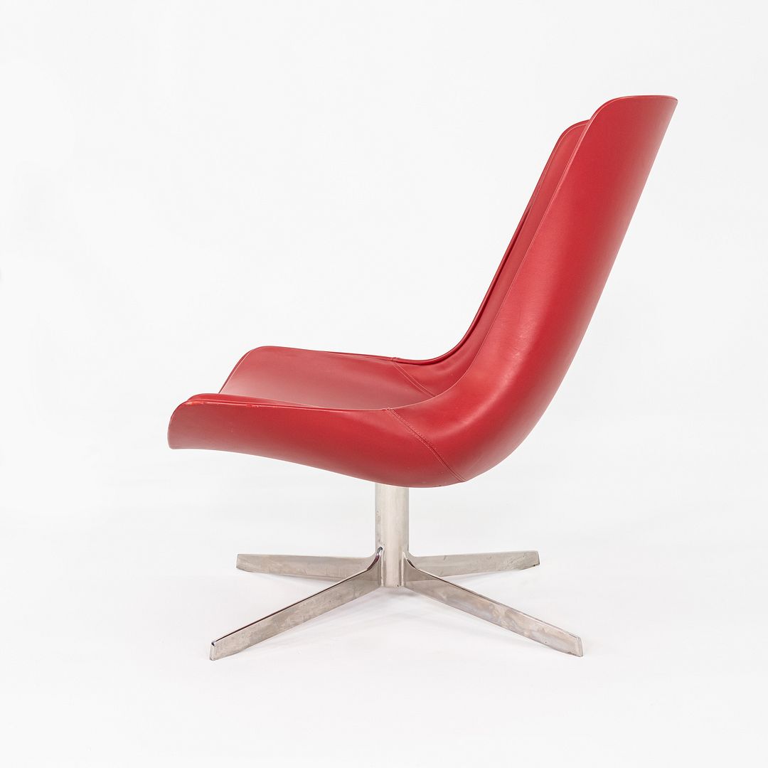 Vika Lounge Chair