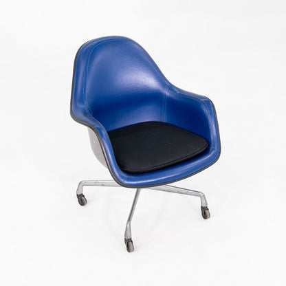 EC175 Desk Chair