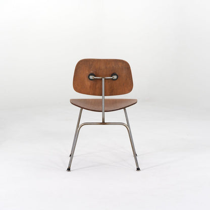 DCM Chair
