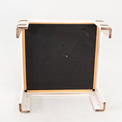 Konsul Side Table