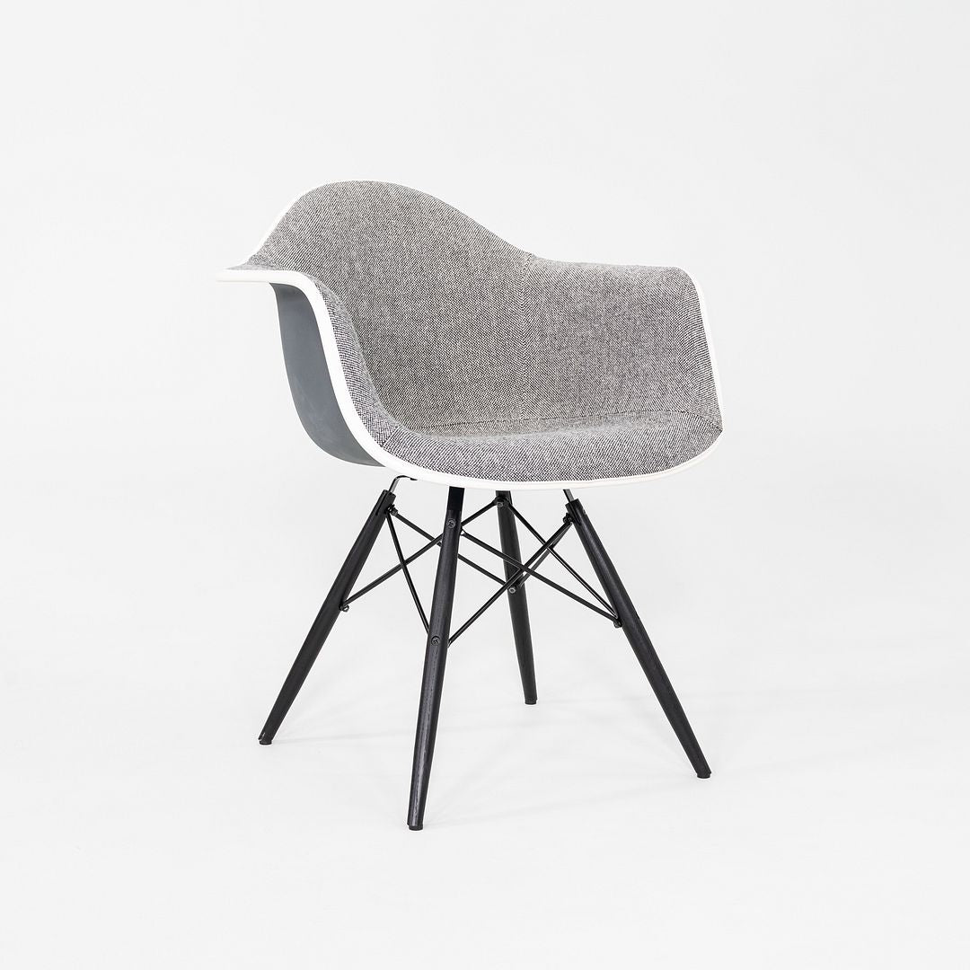 DAW Chair