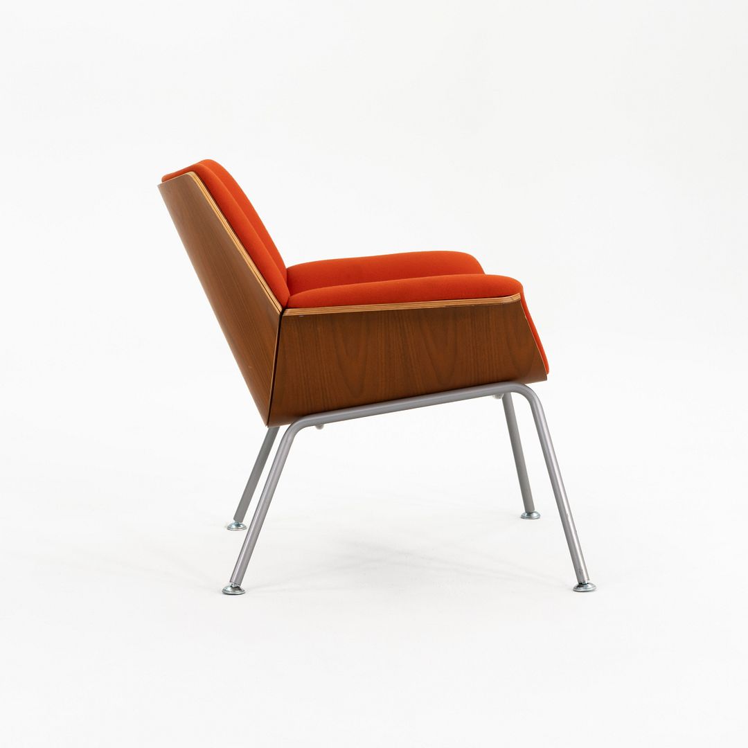Swoop Lounge Chair