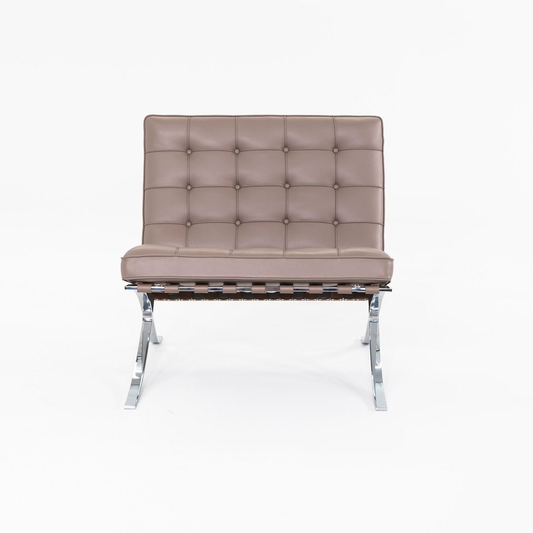 Barcelona Chair, Model 250LC