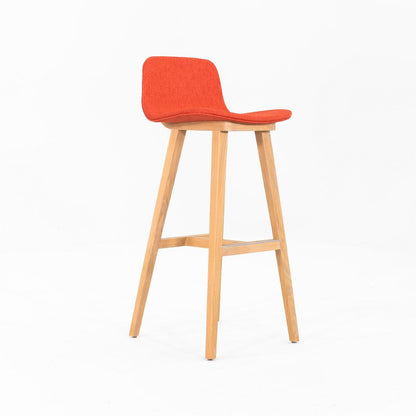 Kuskoa Bar Stool