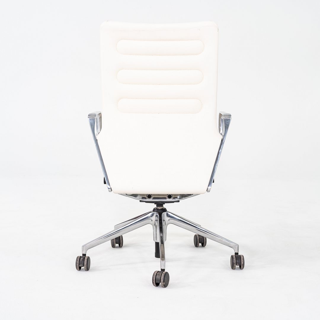 AC 5 Desk Chair