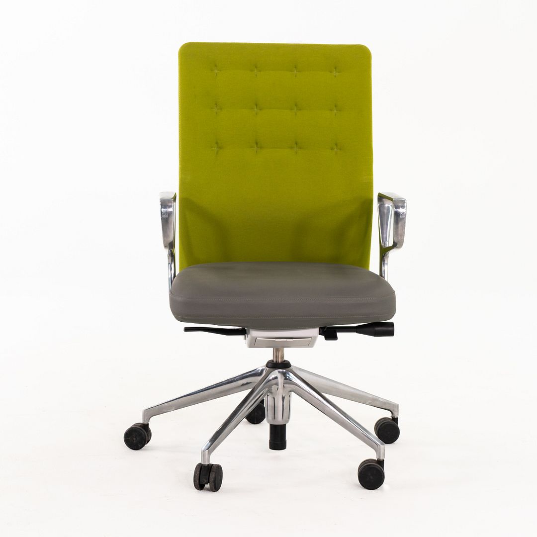 ID Trim Desk Chair