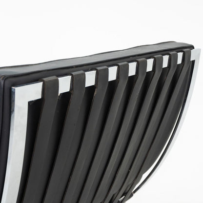Barcelona Chair, Model 250LC