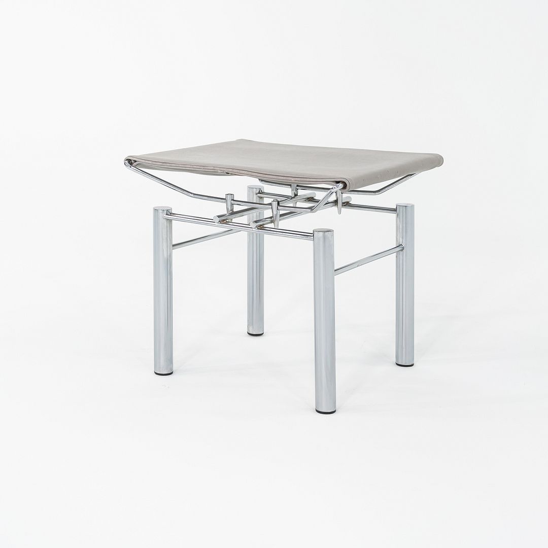 8600 Stool