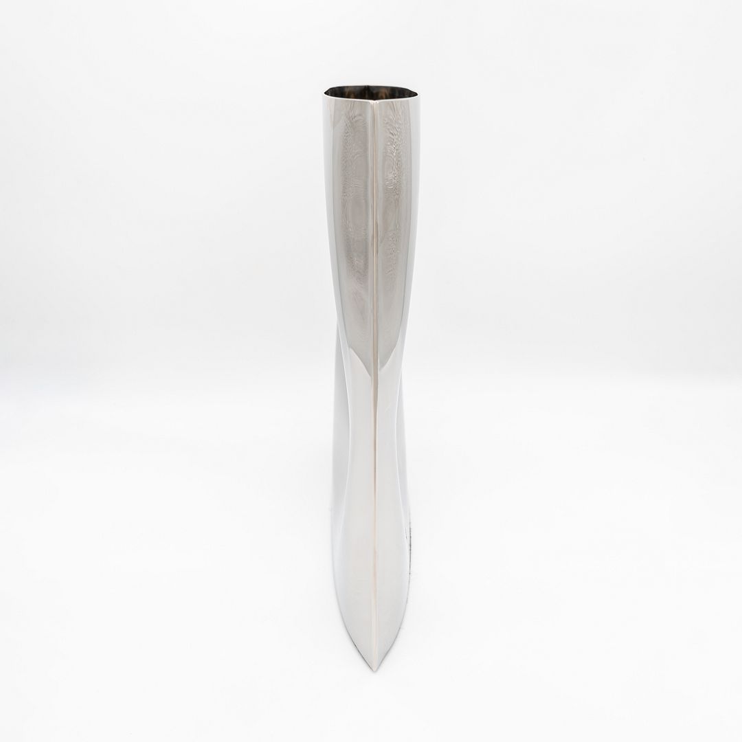 Karava Vase