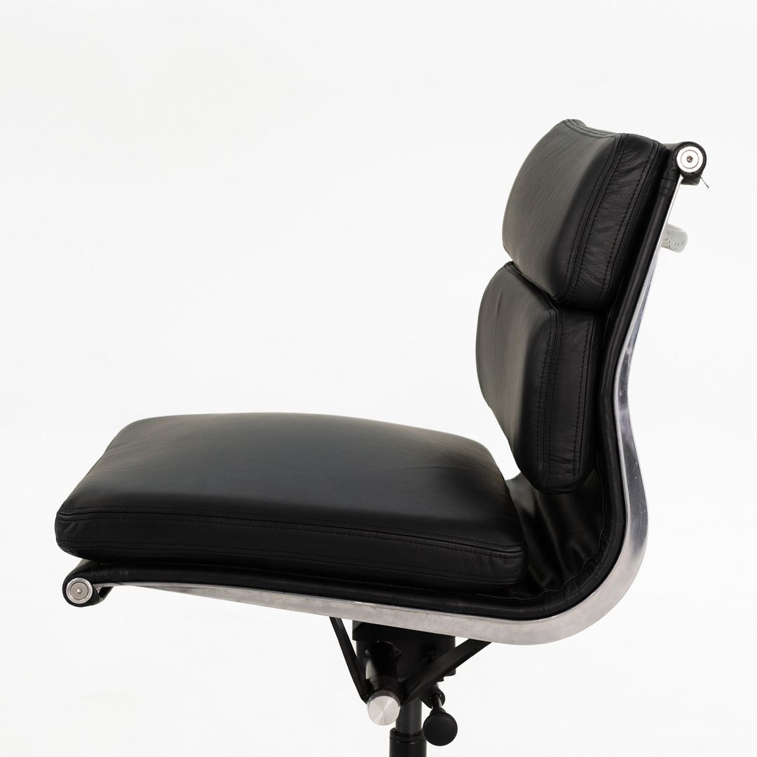 Aluminum Group Soft Pad Management Desk Chair, Model EA406