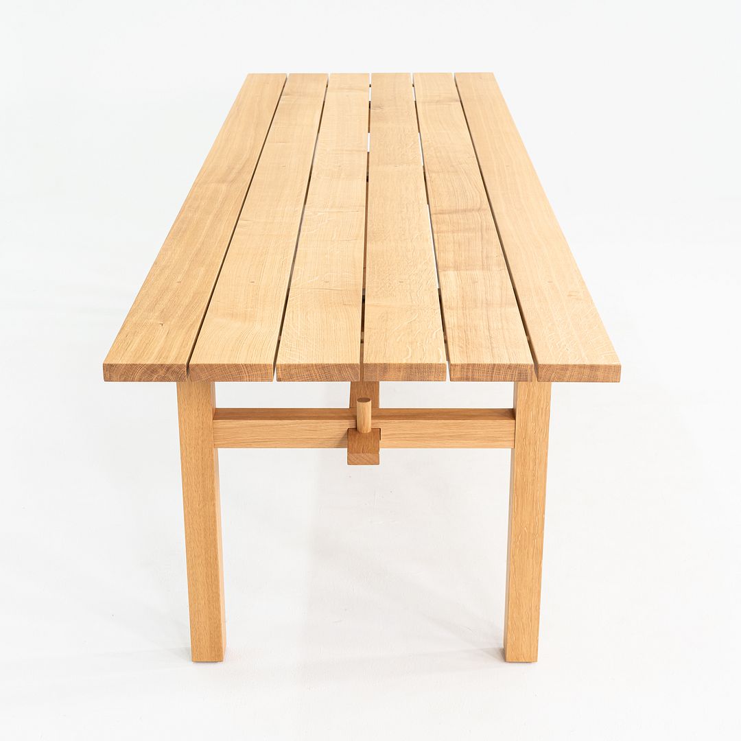 KVP10 Dining Table