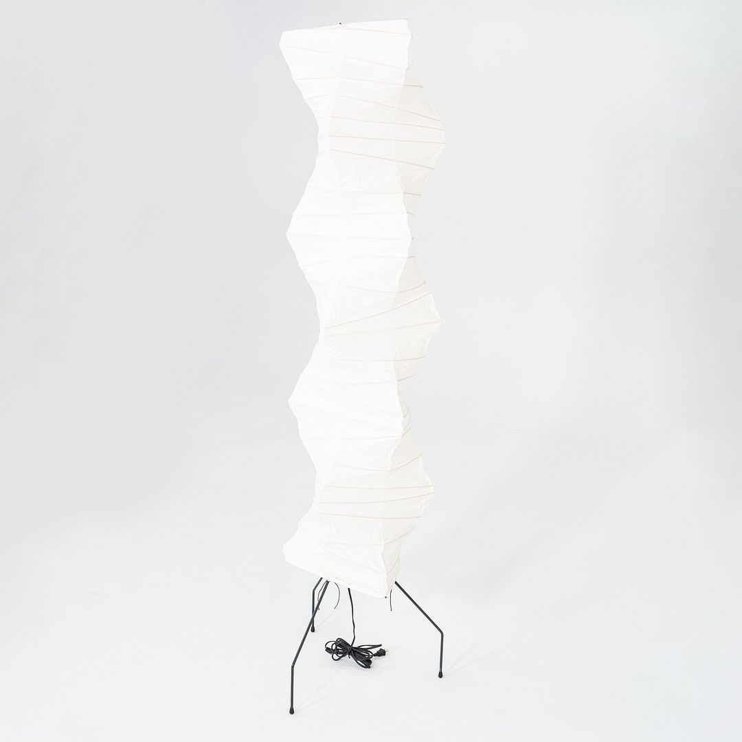 Akari UF4-33N by Isamu Noguchi | Rarify