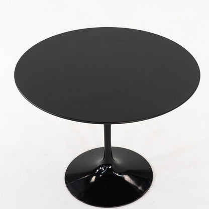 Tulip Dining Table