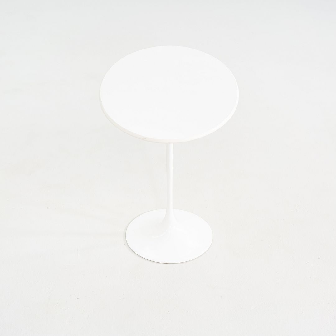 Oval Tulip Pedestal Side Table