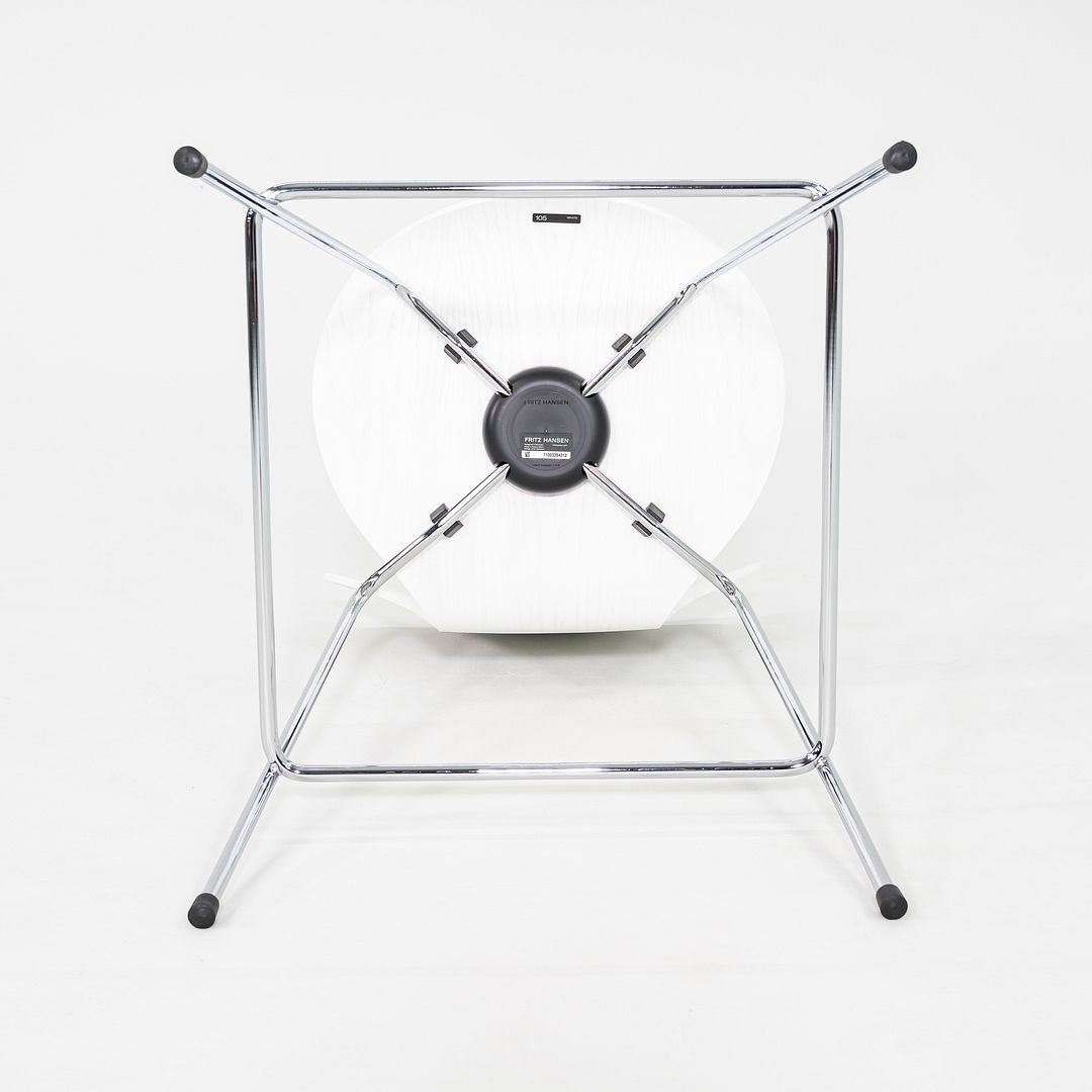 Series 7 Counter Stool