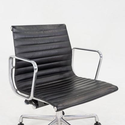Aluminum Group Management Desk Chair, Model EA335