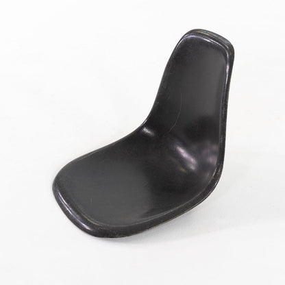 Eames Fiberglass Shell