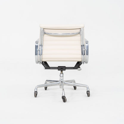 Aluminum Group Management Chair, Model EA335