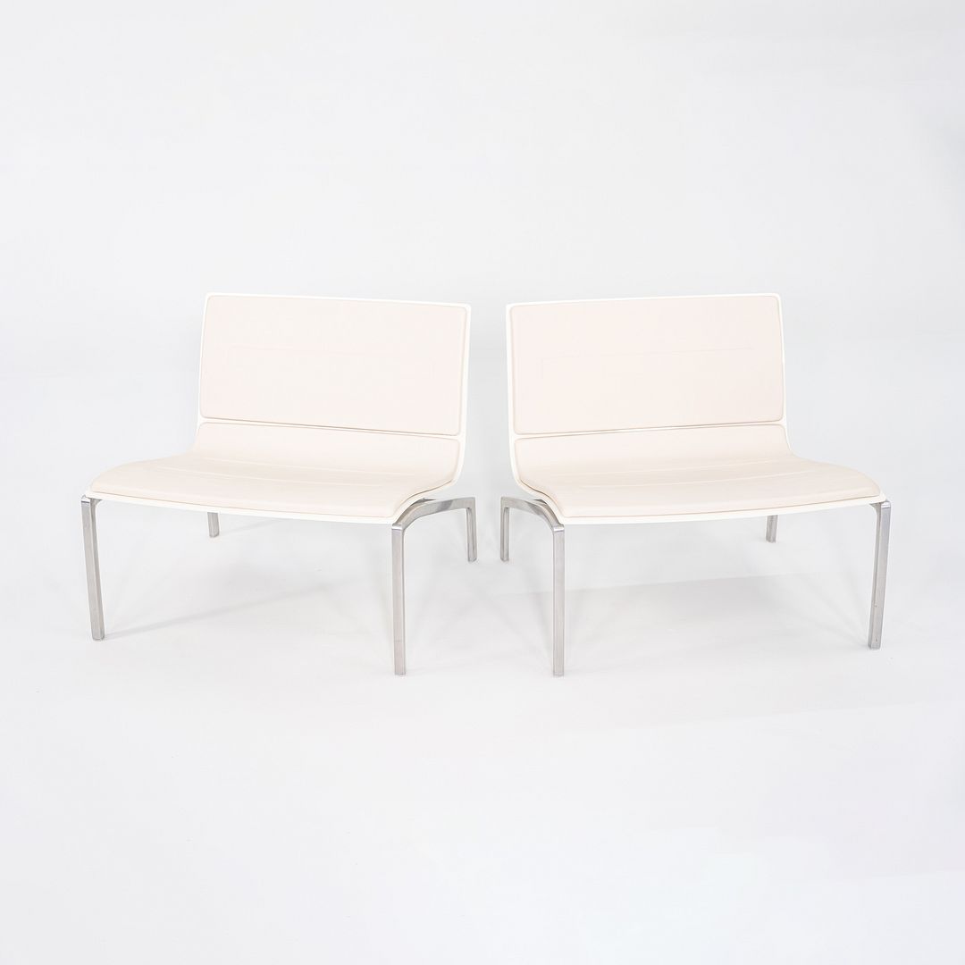 PL200 Lounge Chair