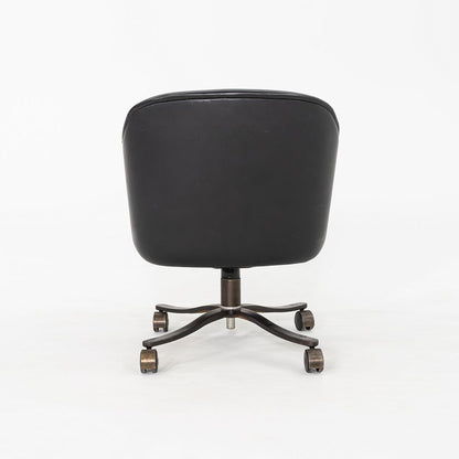 CH6 Bucket Chair