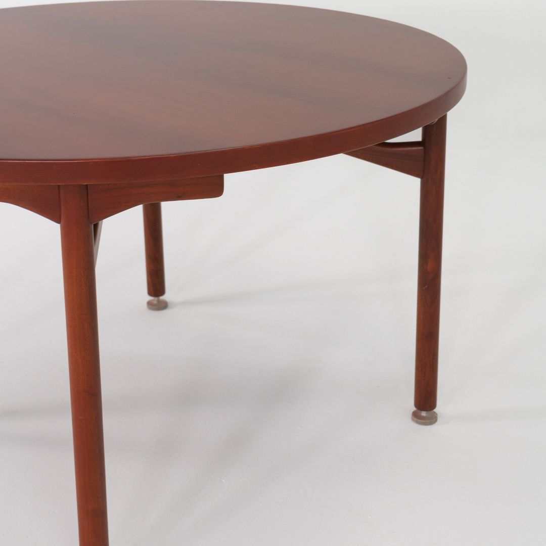Round Dining Table