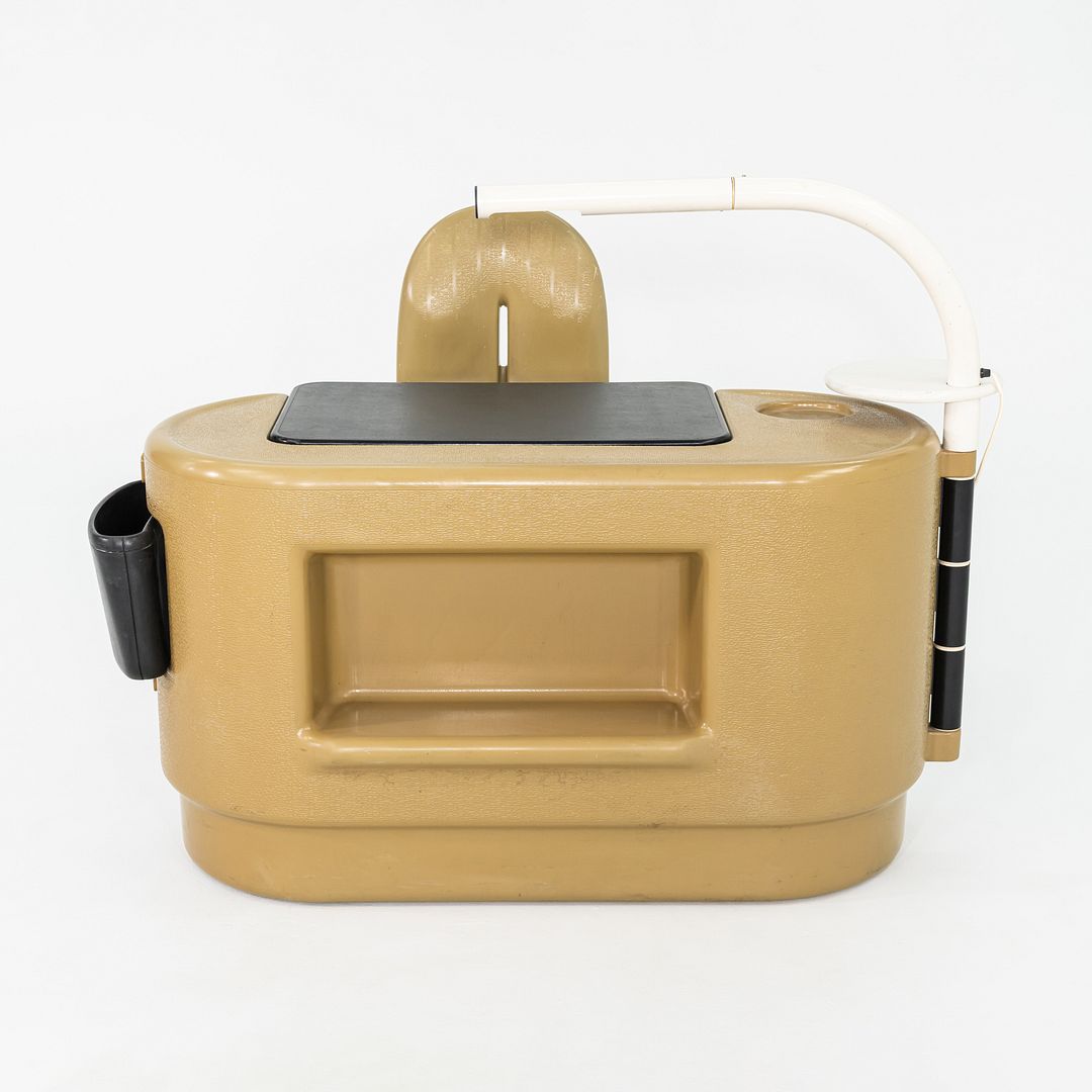 Hadi' Desk and Chair