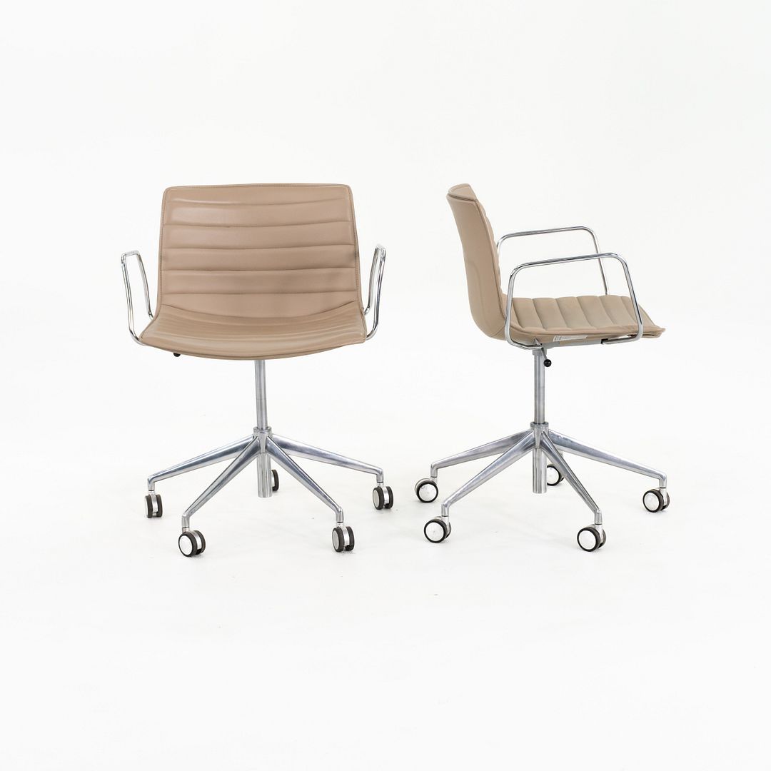 Catifa 53 Desk Chair