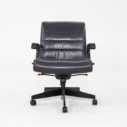 Management Desk Chair