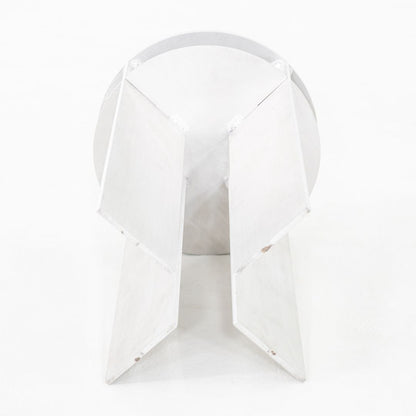 NM13 Stool