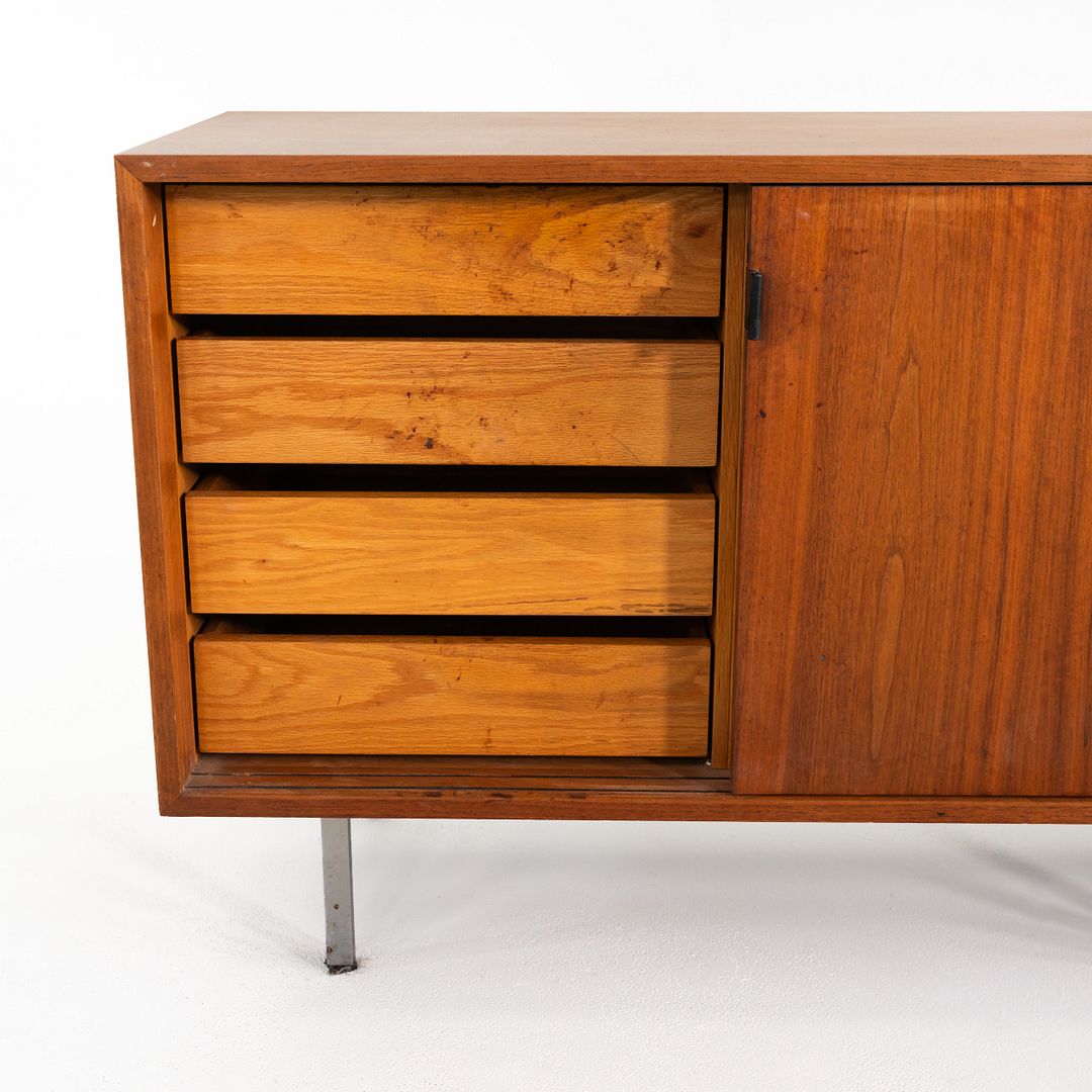 Florence Knoll 541 Credenza