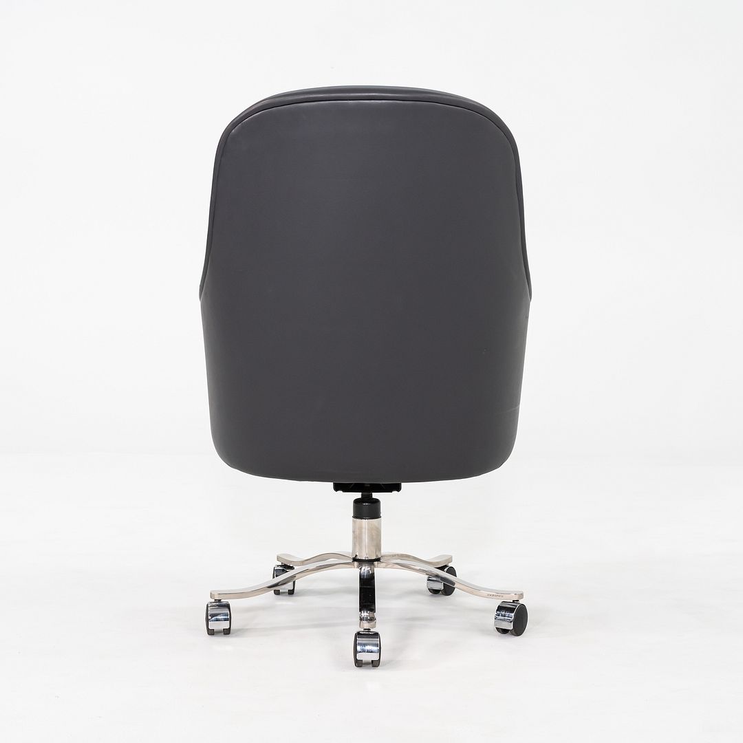 Alpha Bucket Executive Desk Chair