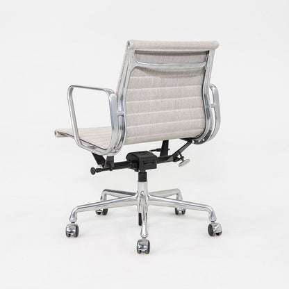 Aluminum Group Management Desk Chair, Model EA335