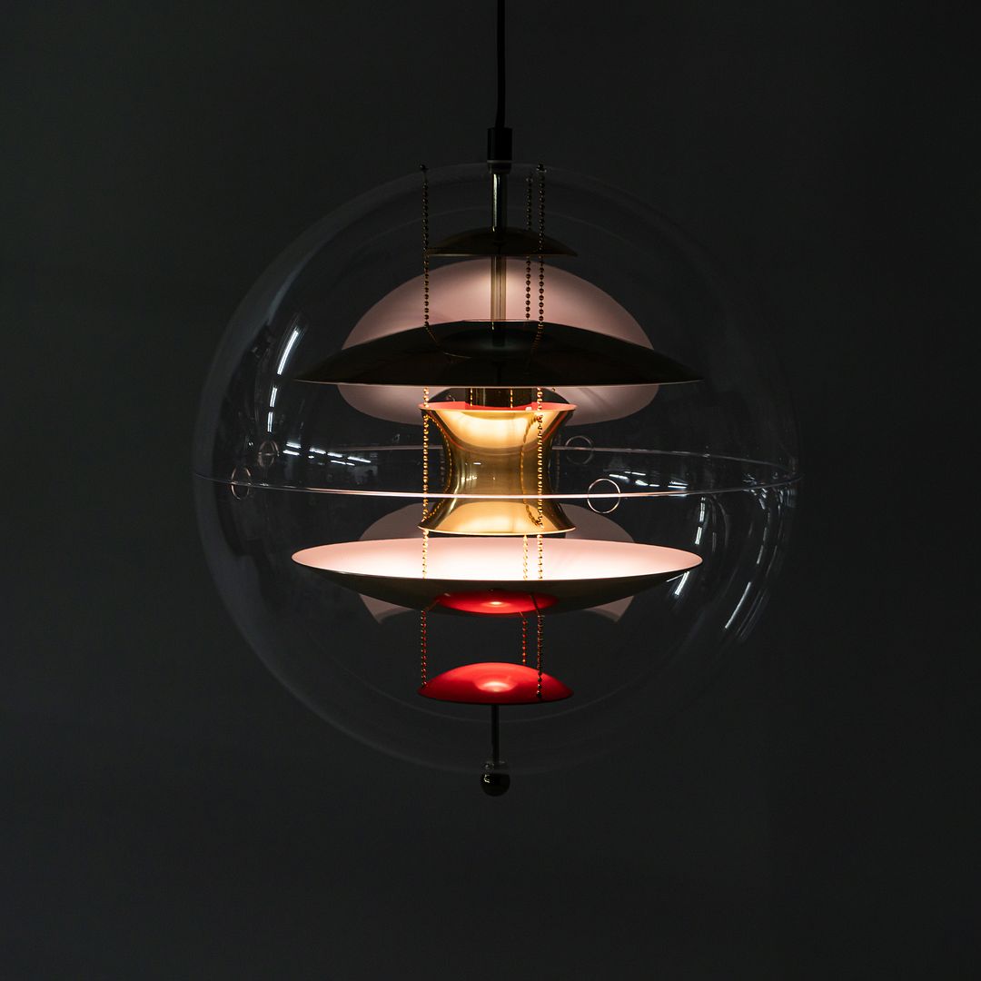 VP Globe Pendant