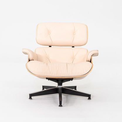 Eames Lounge Chair Model 670