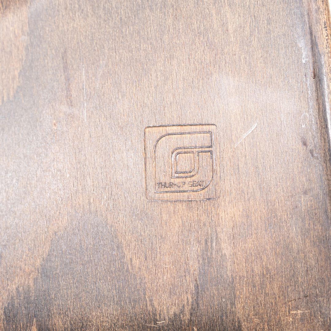 Thur Op Seat Chair