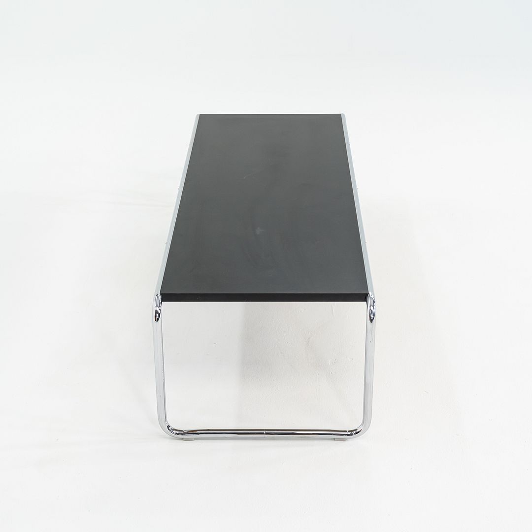 Laccio Table
