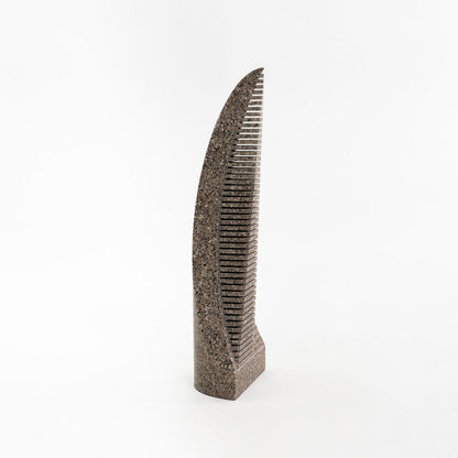 "Vanishing Edge Round" Sculpture