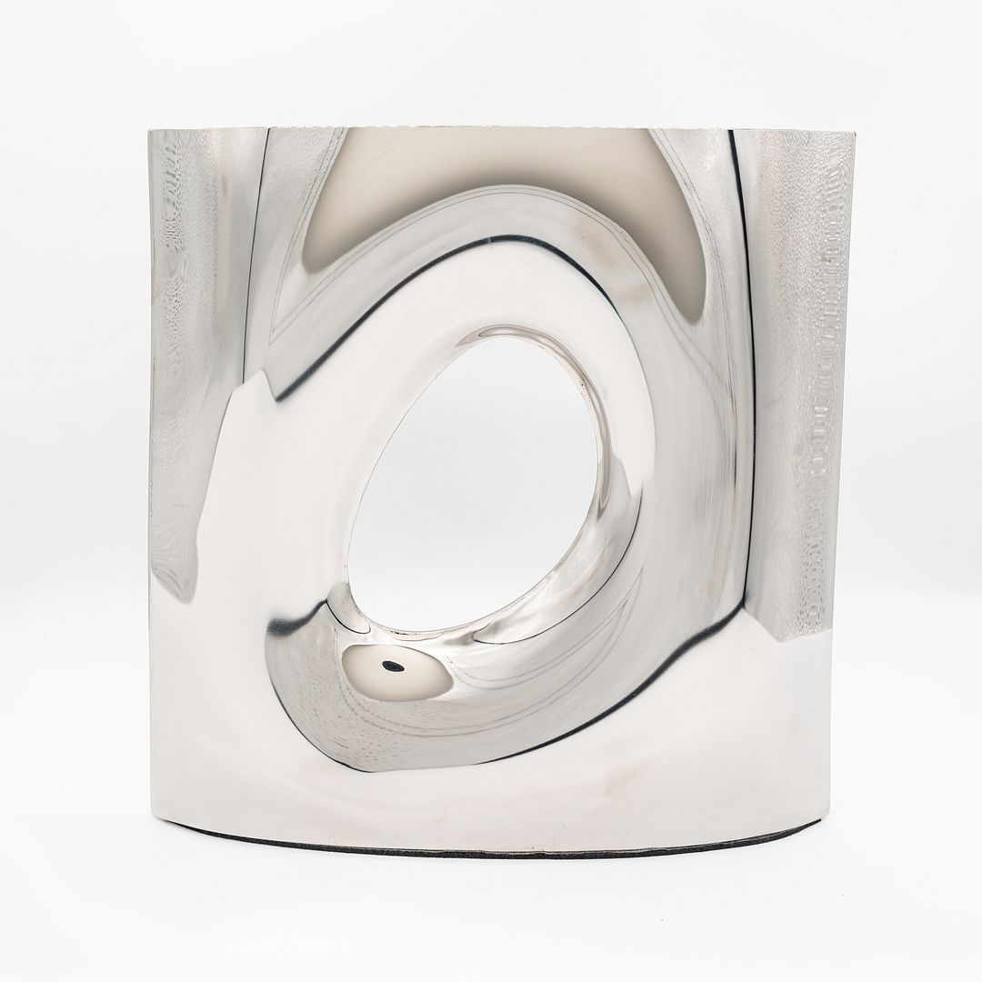 Karava Vase