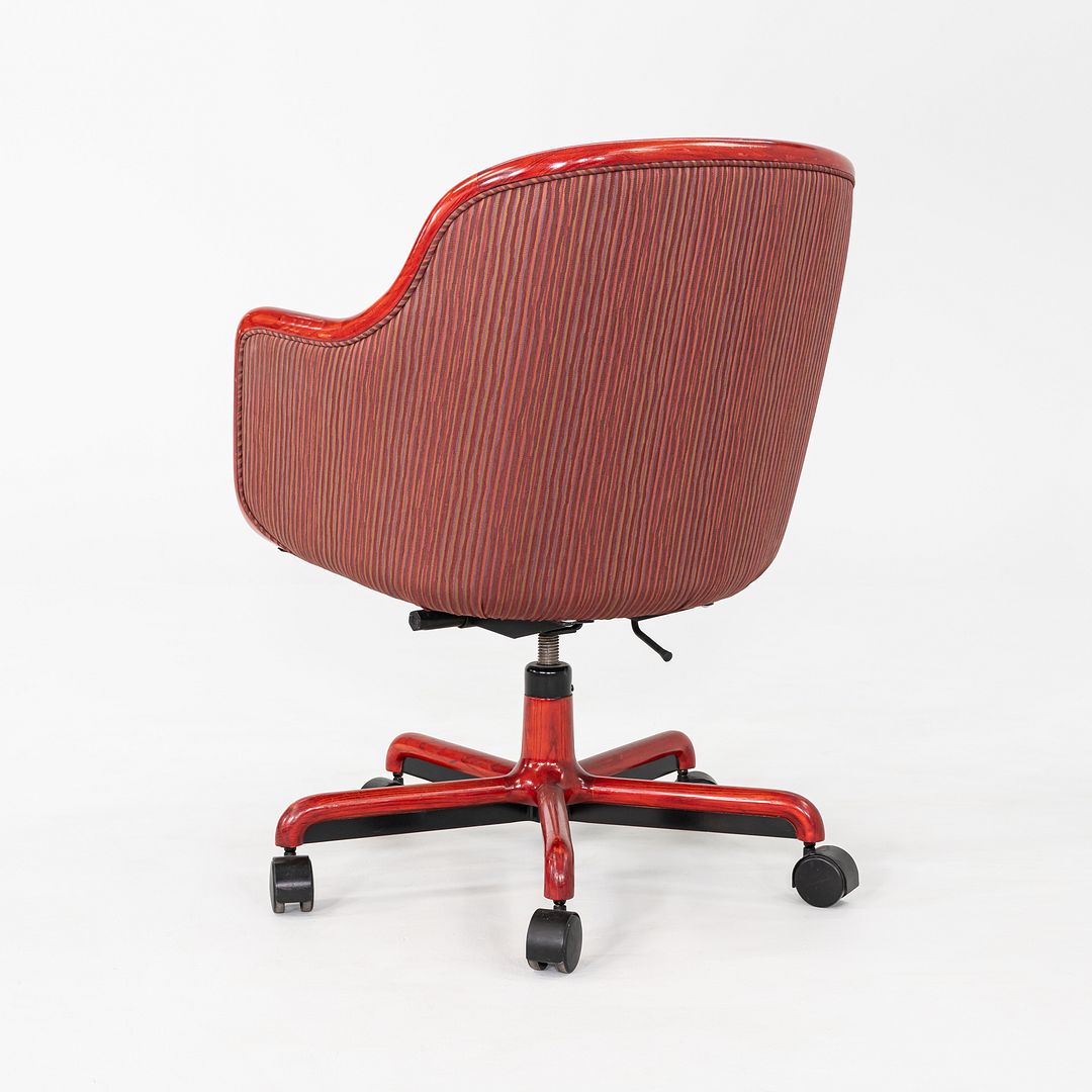 Bucket Executive Chair