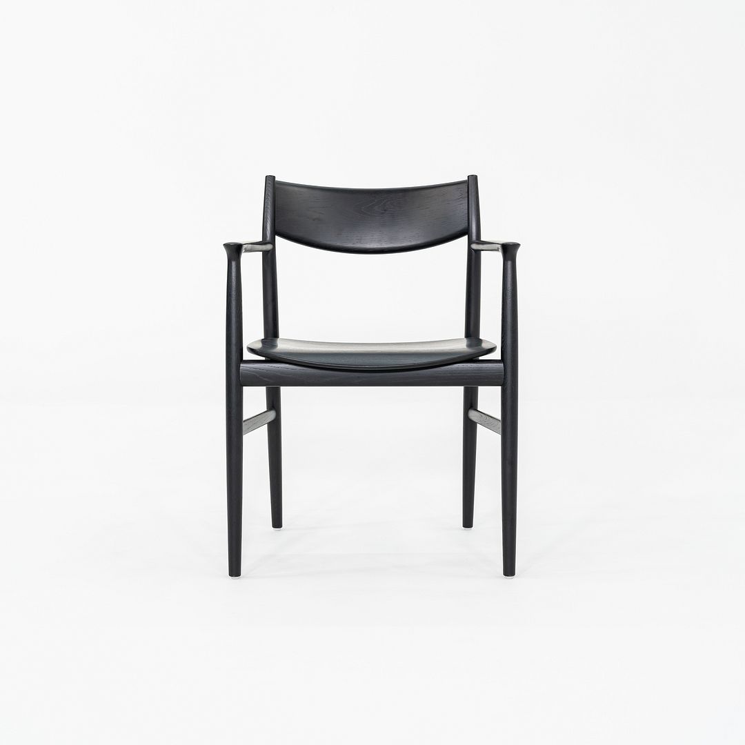 Kamuy Armchair