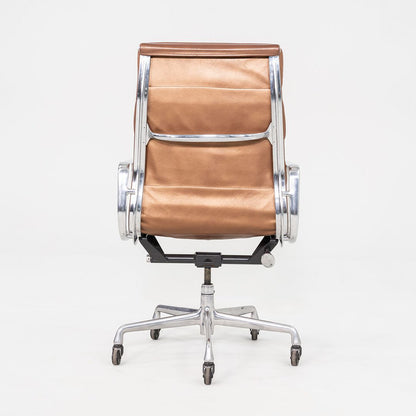 Soft Pad Executive Desk Chair, Model EA437