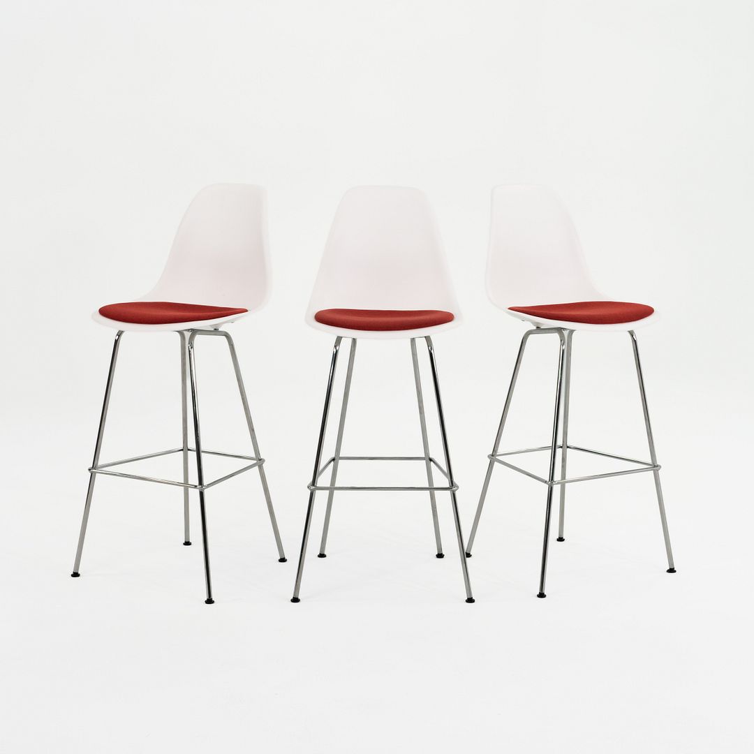 Shell Bar Stool