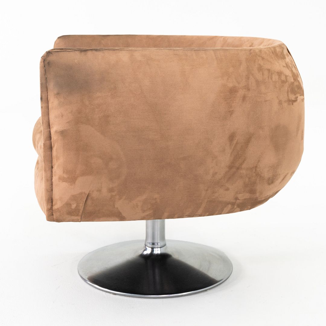 Swivel Lounge Chair
