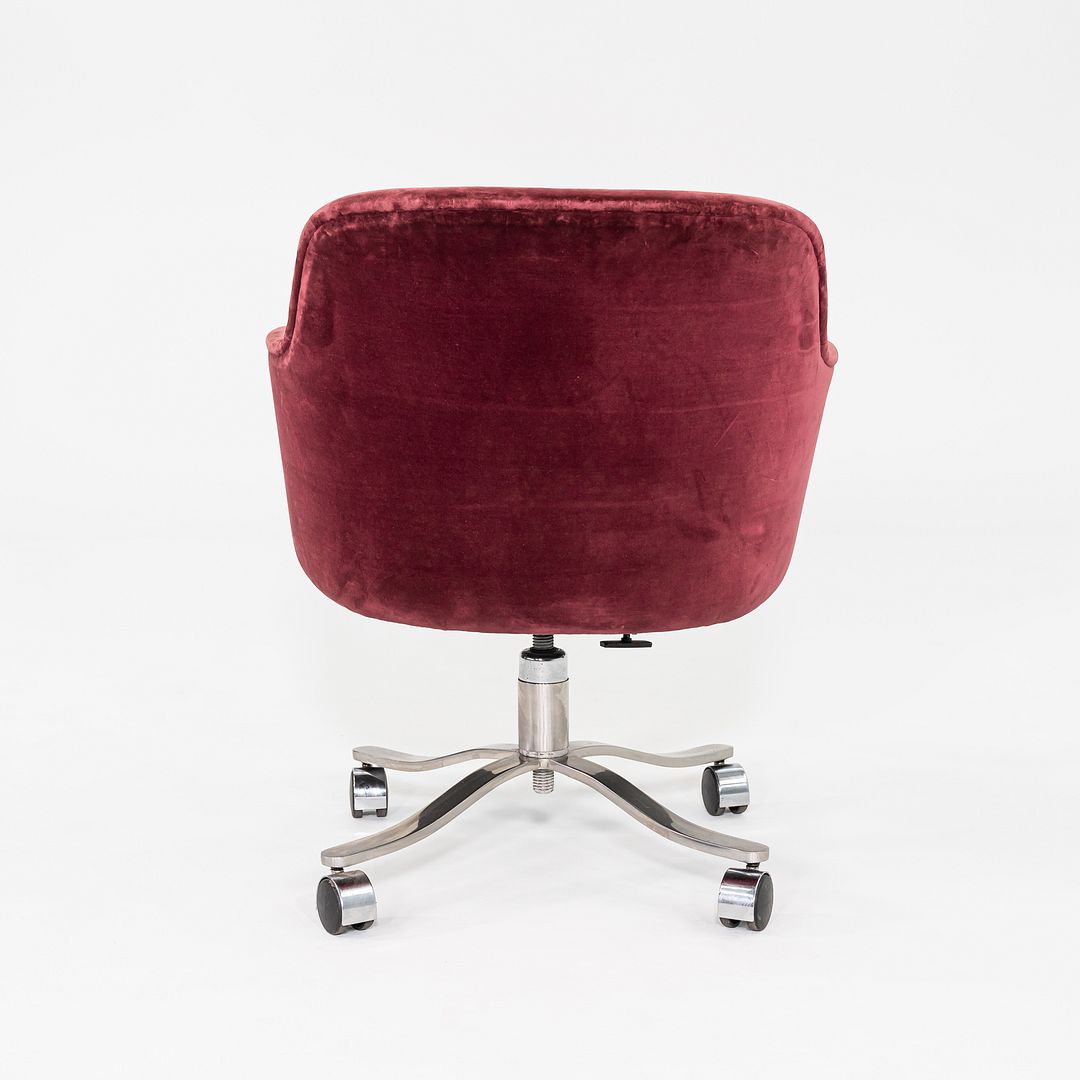 CH 6 Bucket Desk Chair