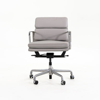 Eames Soft Pad Management Desk Chair, EA435