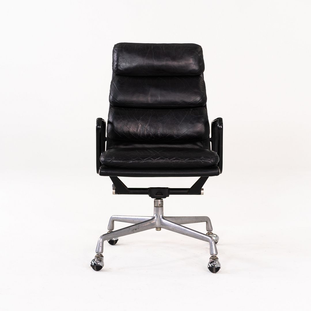Eames Aluminum Group Soft Pad Executive Chair, Model EA420