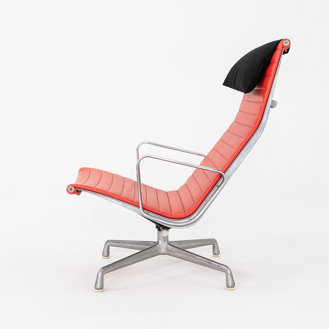 Aluminum Group Lounge Chair