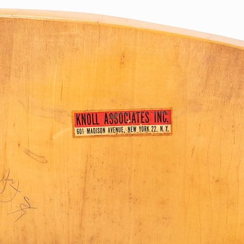 N19 Straight Chair
