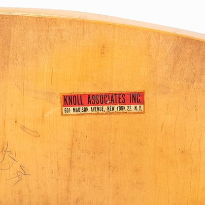 N19 Straight Chair